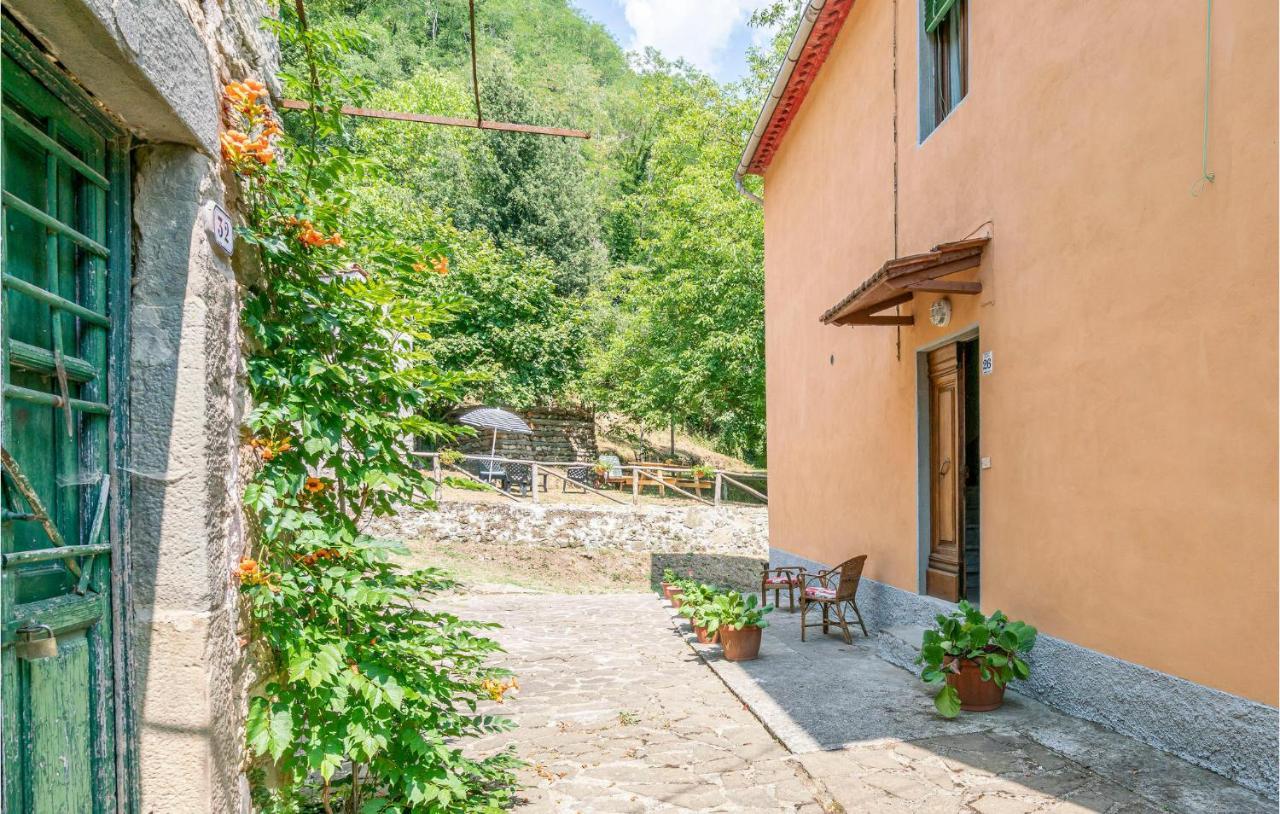 Stunning Home In Longoio With Kitchen Monti di Villa Exterior photo